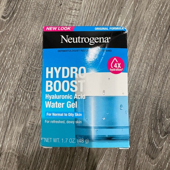 Neutrogena Other - Neutrogena Hydro Boost Water Gel - Blue and White